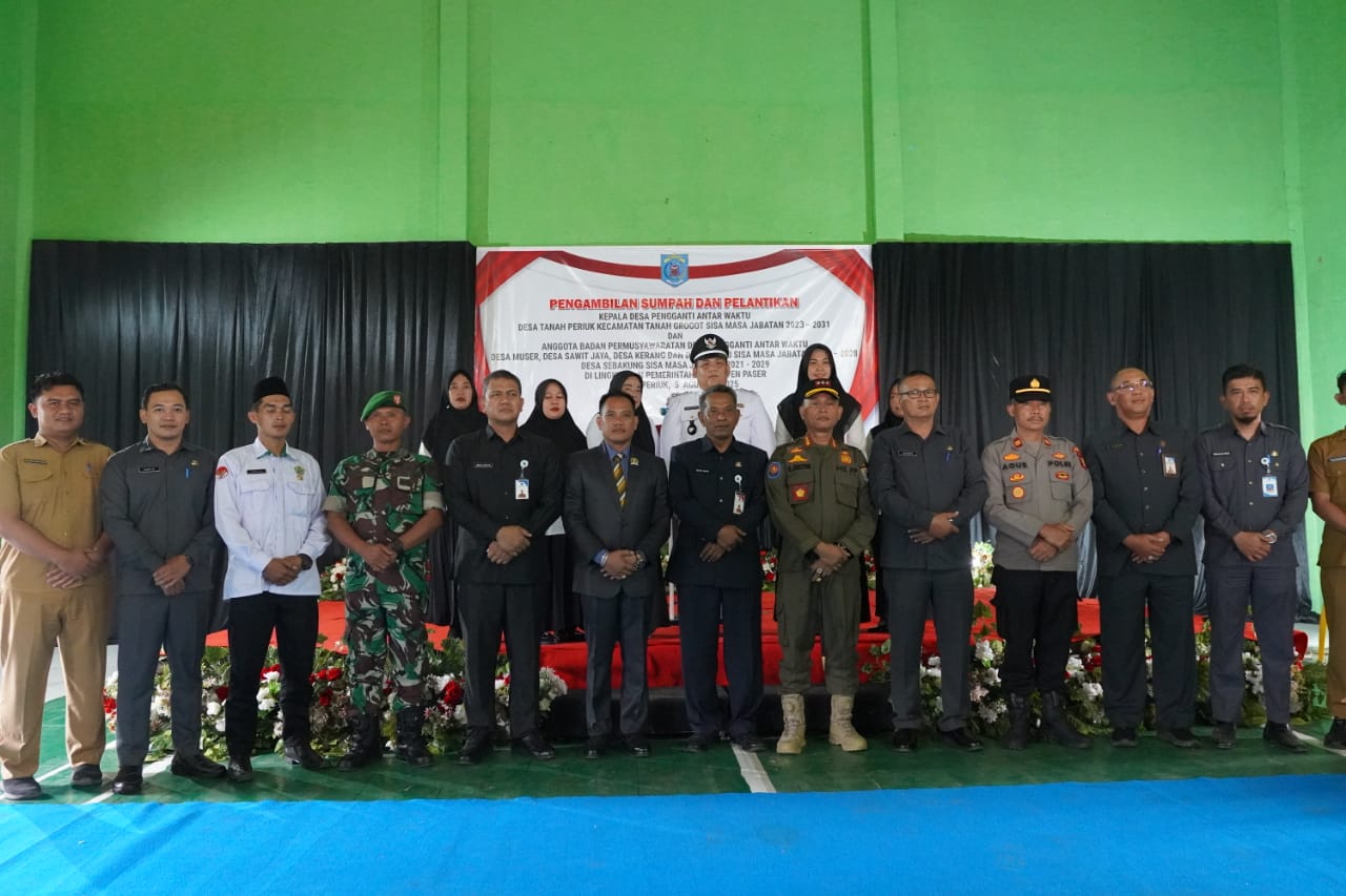 Hamsi Hadiri Pengambilan Sumpah PAW Kepala Desa Tana Periuk & BPD