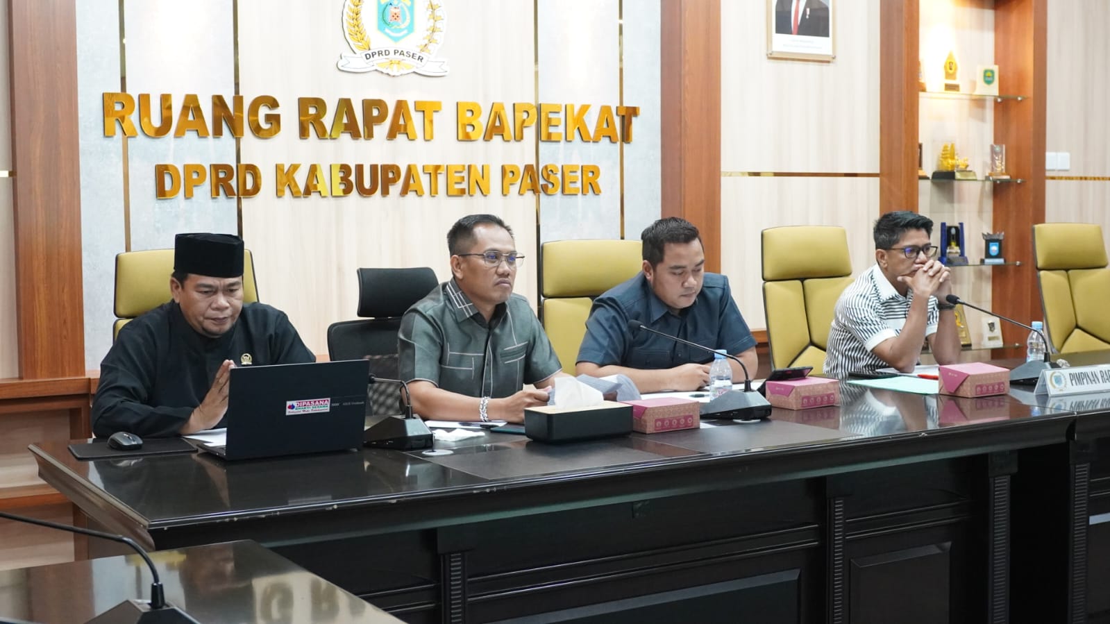 Pengambilan Sumpah Janji Anggota DPRD Paser Senin 19 Agustus