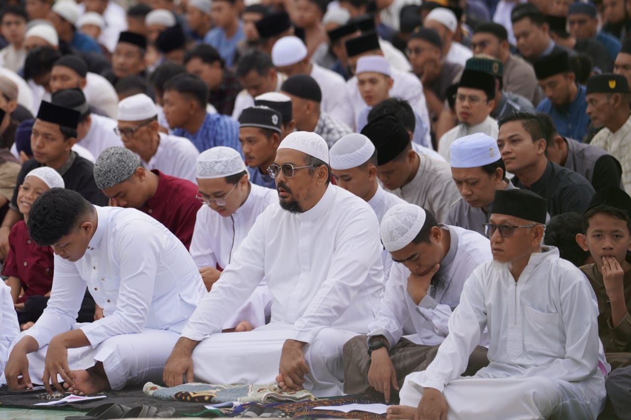 Wakil Ketua II Sampaikan Mohon Maaf Lahir & Batin Masyarakat Kabupaten Paser.
