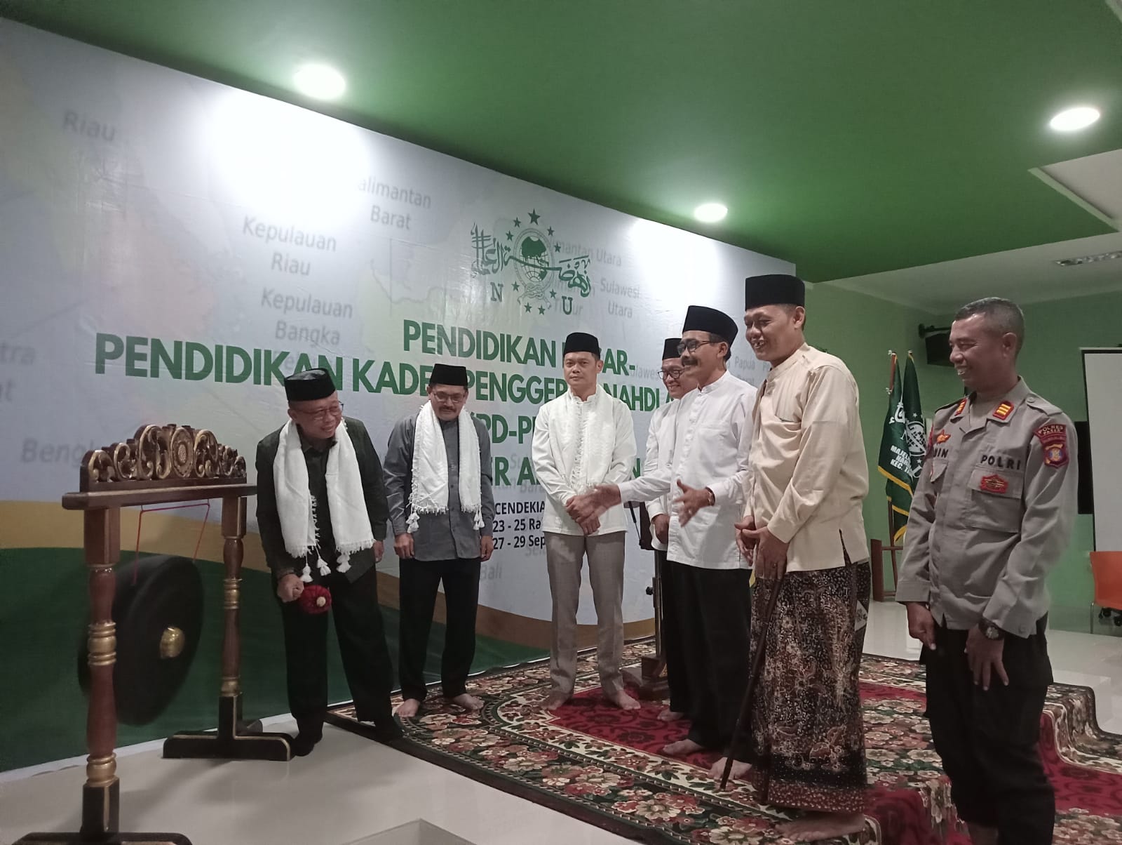 Ketua DPRD Paser Hadiri Pembukaan Pendidikan Dasar Kader NU