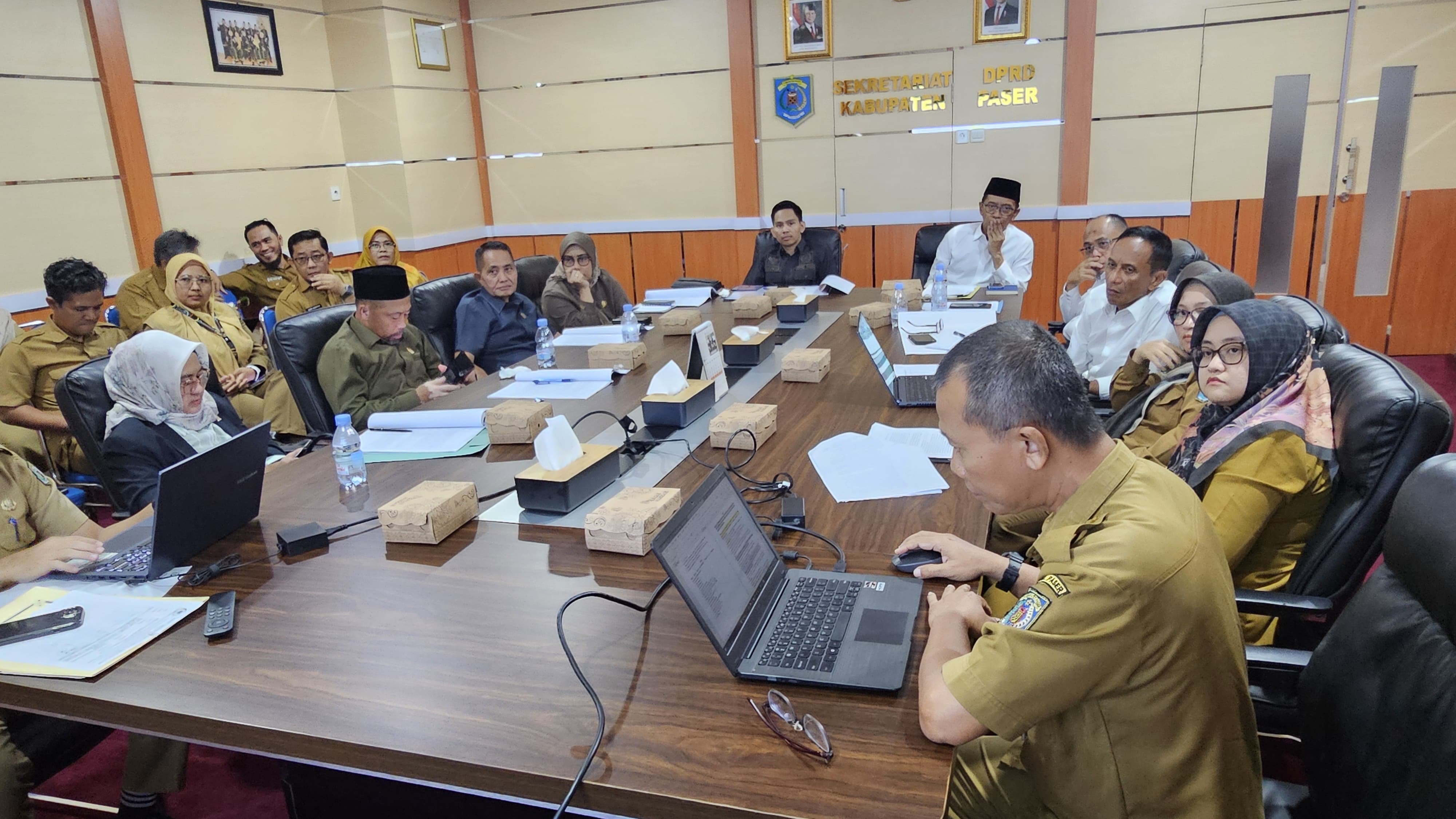 Pansus III Bahas Raperda Perlindungan dan Pengolahan Lingkungan Hidup