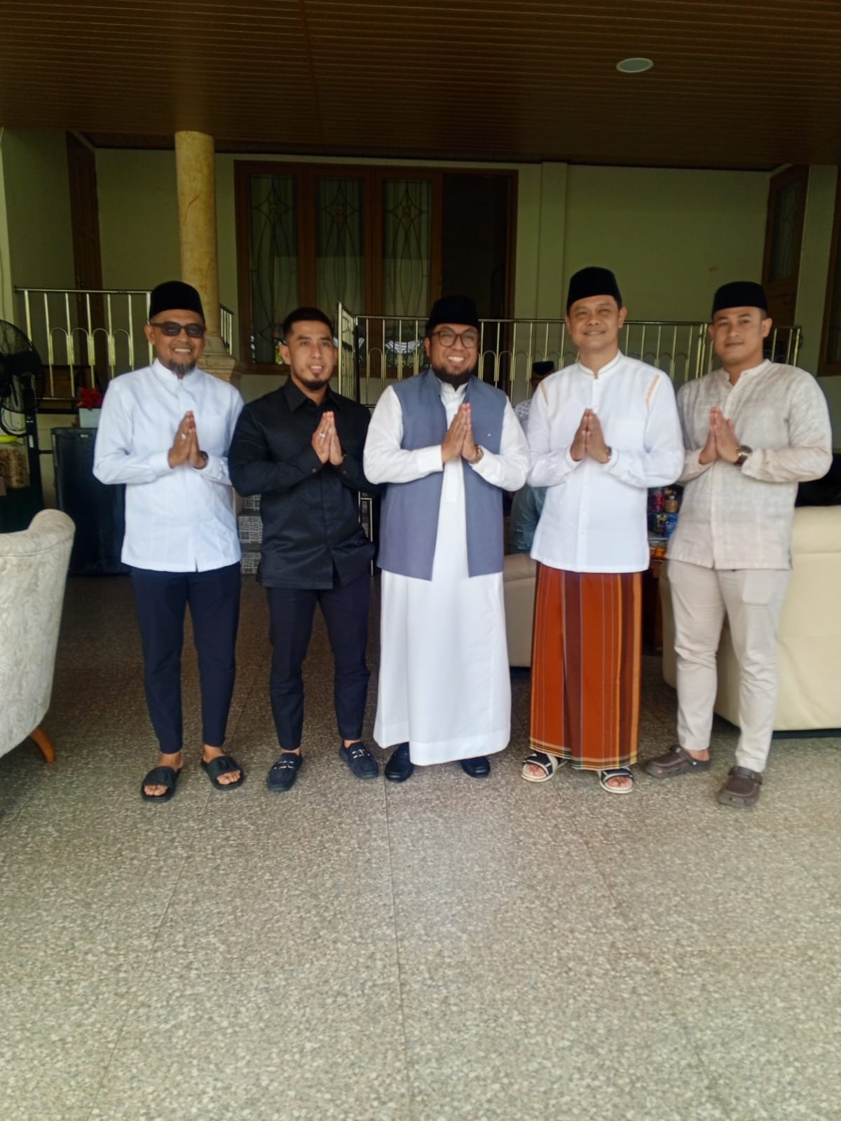 Open House Ketua DPRD Mempererat Tali Silaturahmi