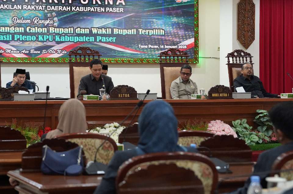 DPRD Umumkan Penetapan Pasangan Calon Bupati & Wakil Bupati Paser Terpilih